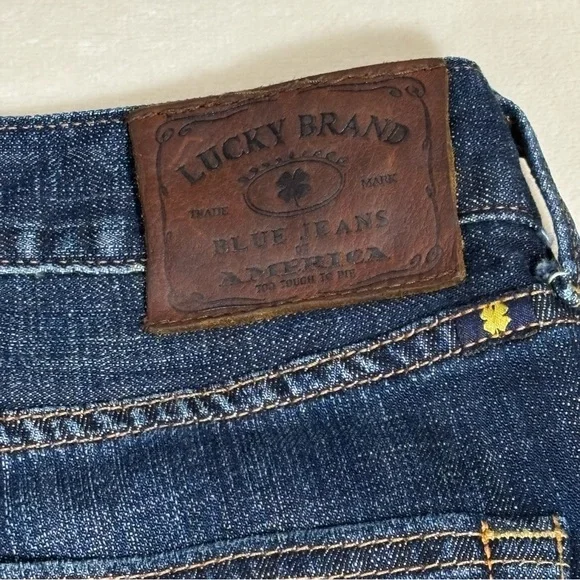 Lucky Brand Men's 367 Vintage Bootcut Jeans Size 40x32 - Picture 4 of 10